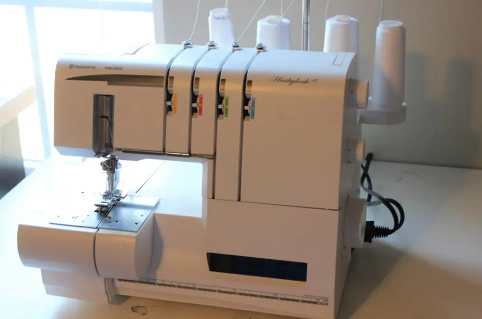 How to Use a Cover Stitch Machine