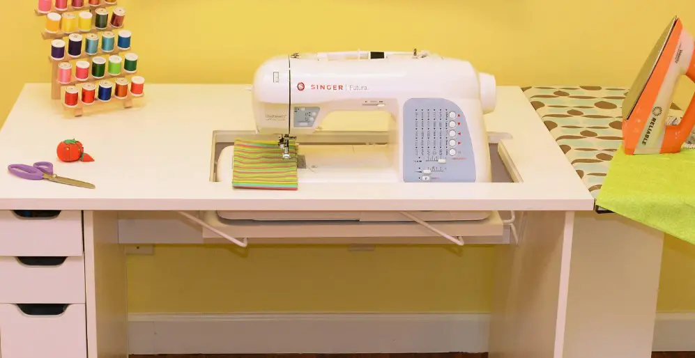 How to Choose a Sewing Table